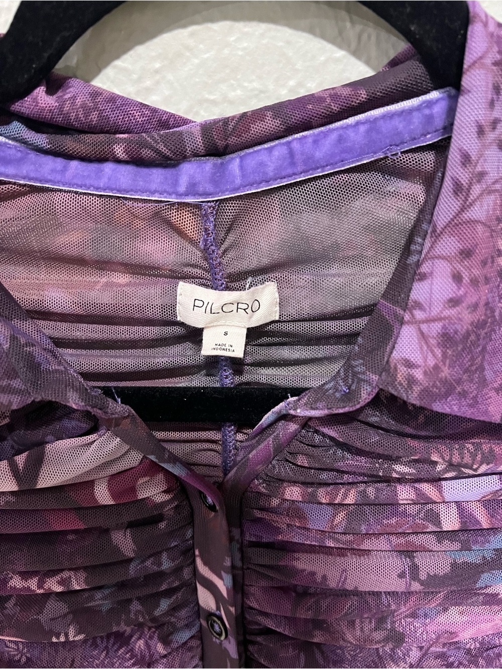 Pilcro Purple Ruched Button-Front Floral Print Shirt Size Small EUC Whimsical - Picture 2 of 3